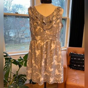 Women’s Ruffle Neckline Dress